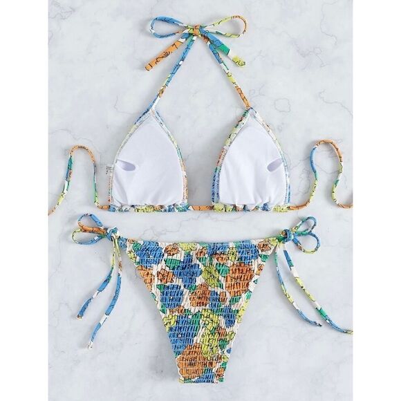 Bikini Set - Picture 7 of 11